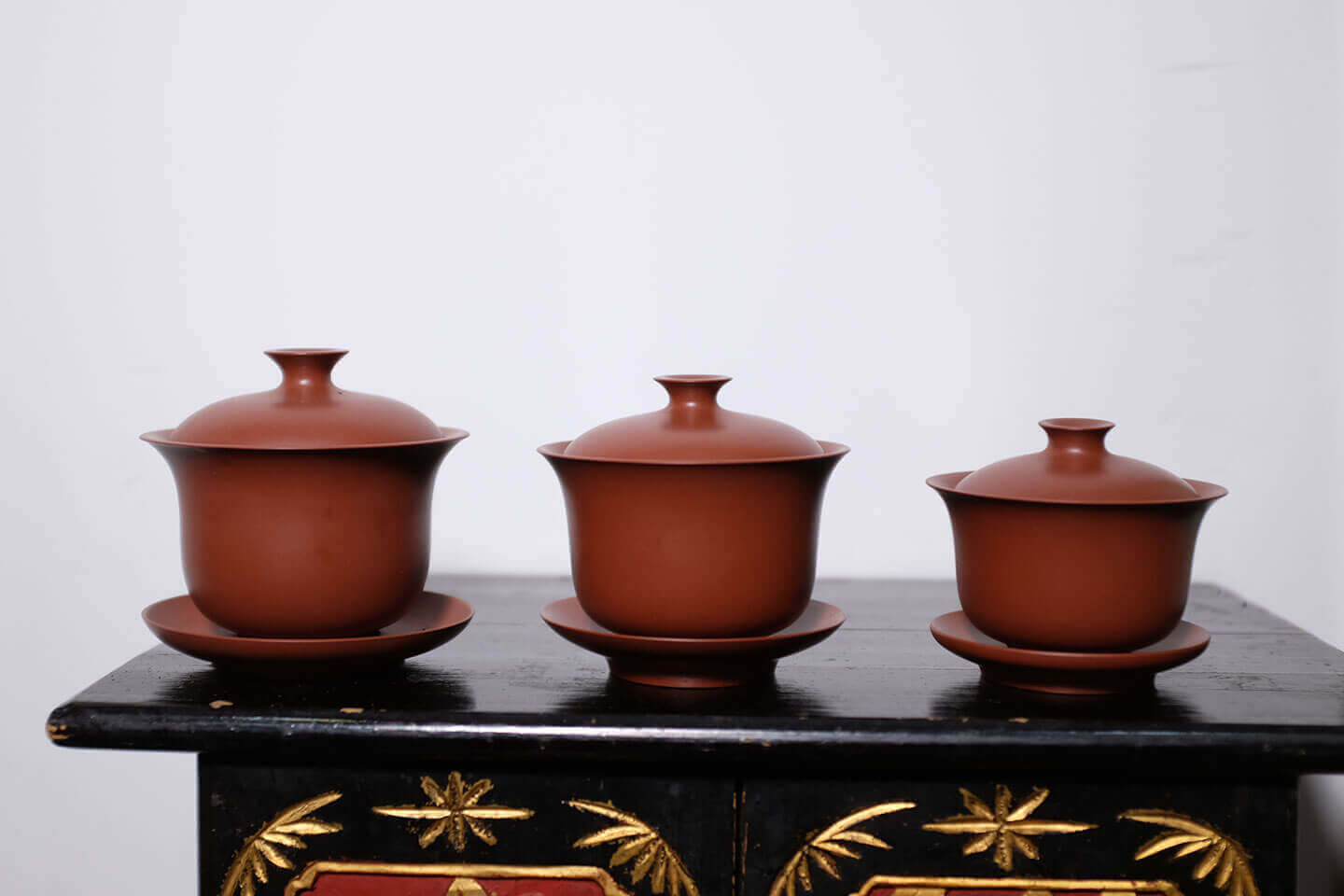 邱桂林手拉老朱泥盖碗